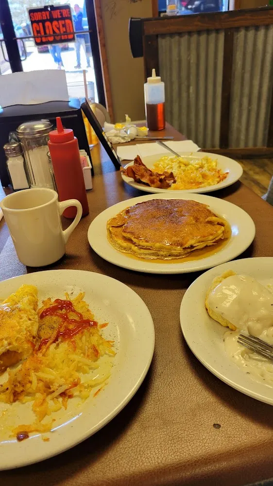 Biscuits and Gravy Hash Browns Omelette
