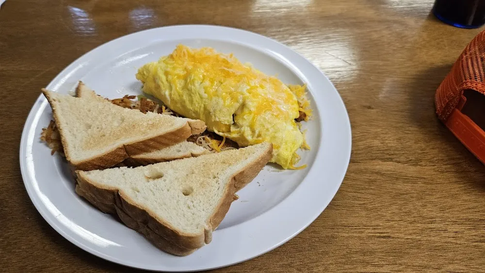 Omelet with Hash Browns