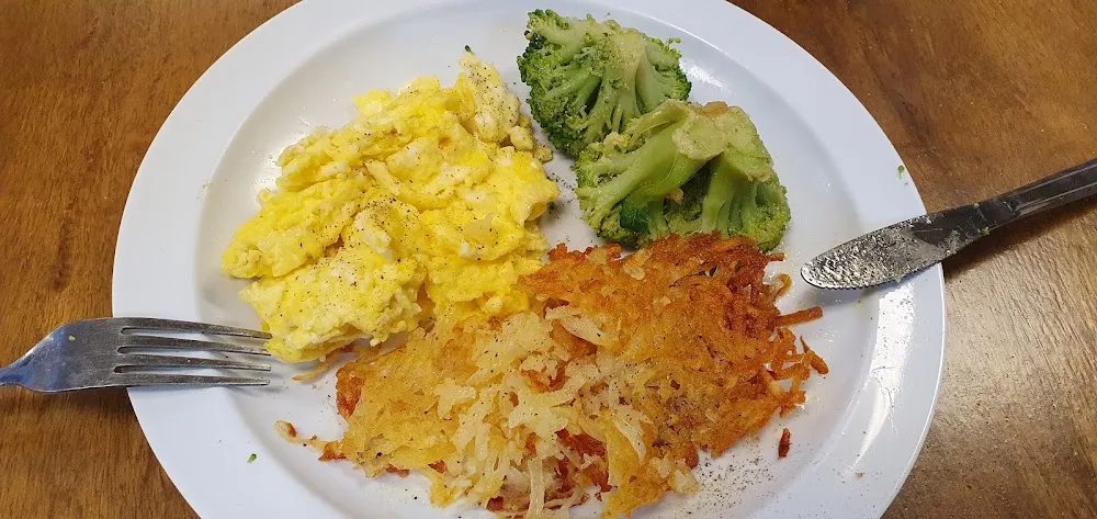 Scrambled Eggs Steamed Broccand Hash